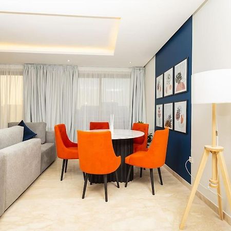 Апартаменты Modern 2Br Retreat In Marina Sale Luxury Living Hajja Экстерьер фото